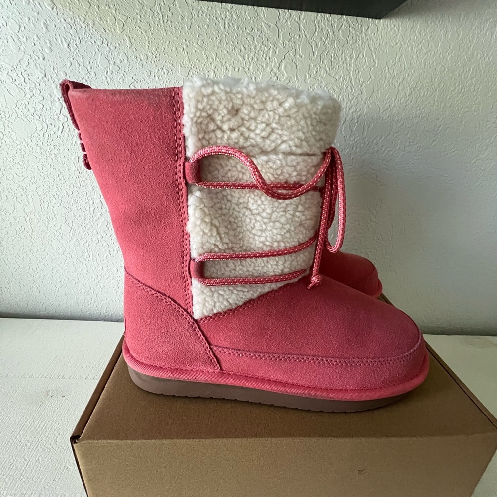 Koolaburra Pink Shearling-Lined Boots - Picture 2 of 6